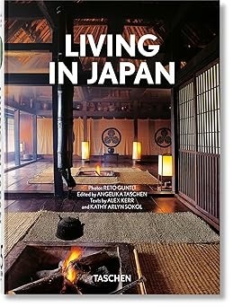 Living in Japan - VVAA