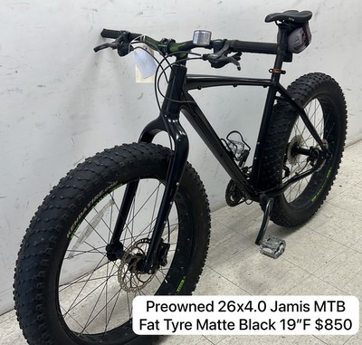 Preowned 26x4.0 Jamis MTB Fat Tyre Matte Black 19"F