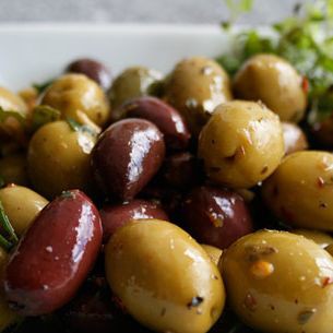 Sicilian Hot Mix (In Oil) Olives
