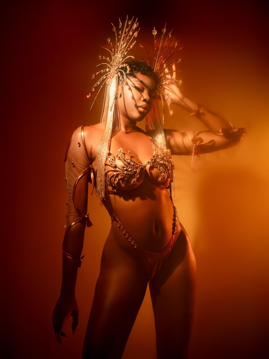 Topaz Glam Wear