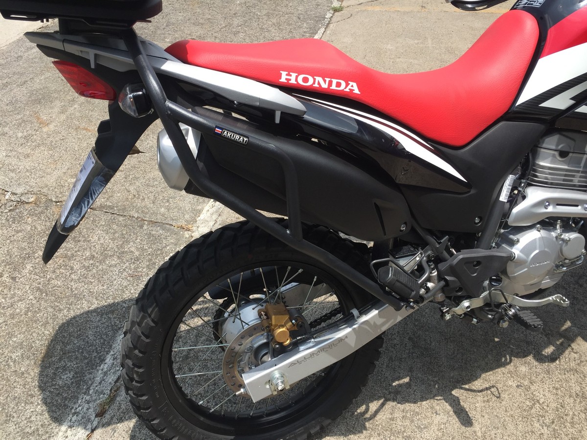 Bases laterales Honda XRE 300