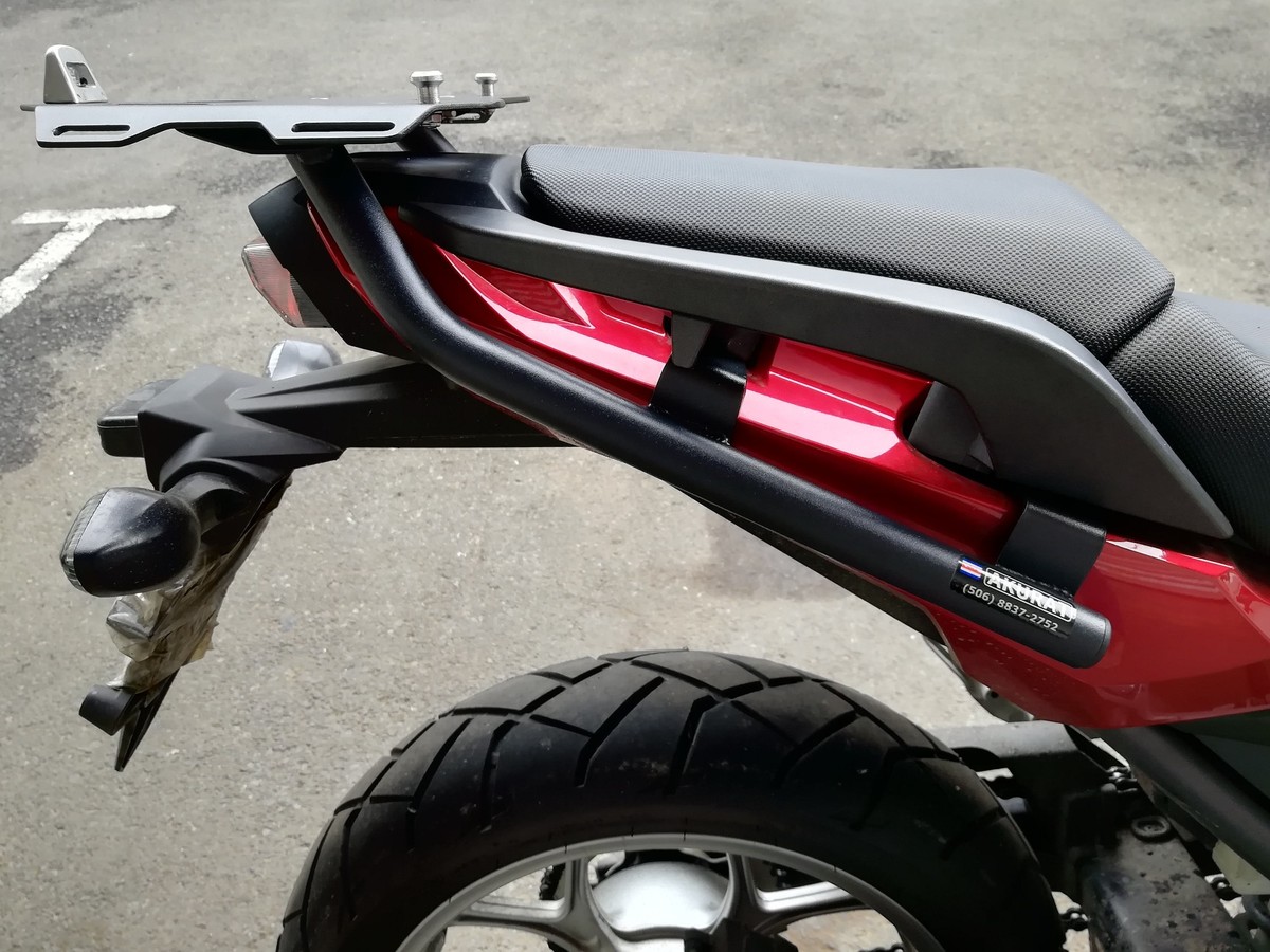Base trasera Honda NC750X