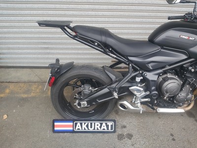 Base trasera Triumph Trident 660