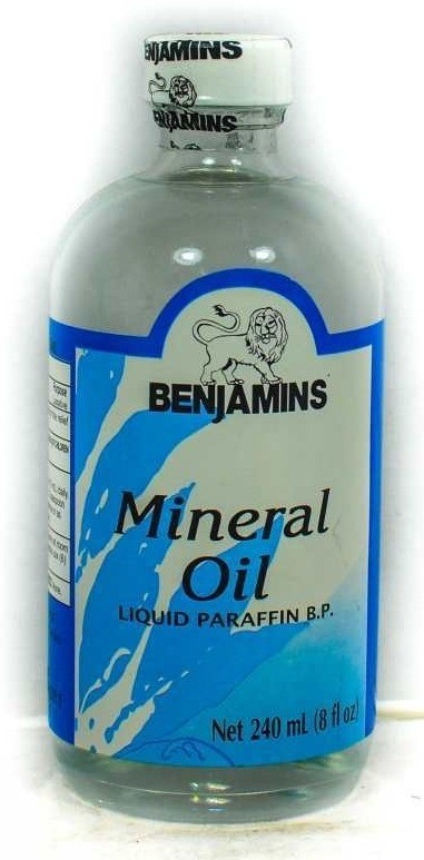 Benjamins Mineral Oil 240ml